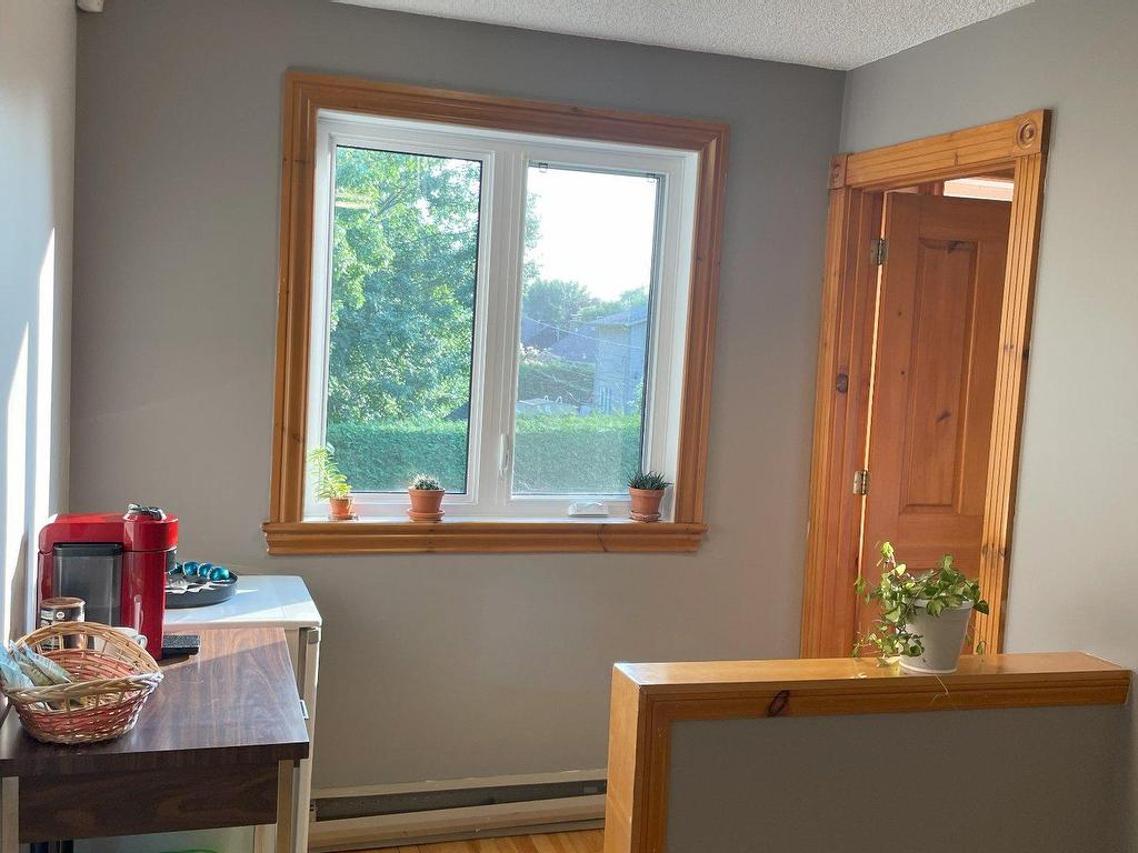 









850


Rue Bernard-Pilon

,
McMasterville,




QC
J3G5X7

