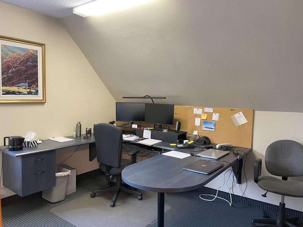 









850


Rue Bernard-Pilon

,
McMasterville,




QC
J3G5X7

