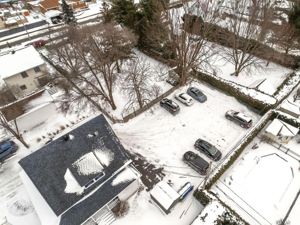 









850


Rue Bernard-Pilon

,
McMasterville,




QC
J3G5X7

