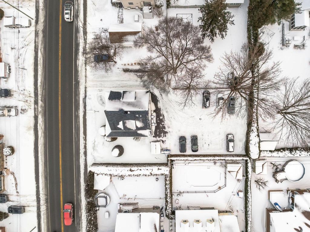 









850


Rue Bernard-Pilon

,
McMasterville,




QC
J3G5X7

