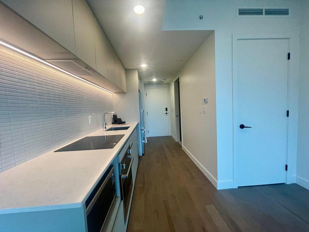 









1210


Rue Jeanne-Mance

, 4508,
Montréal (Ville-Marie),




QC
H2X1M1

