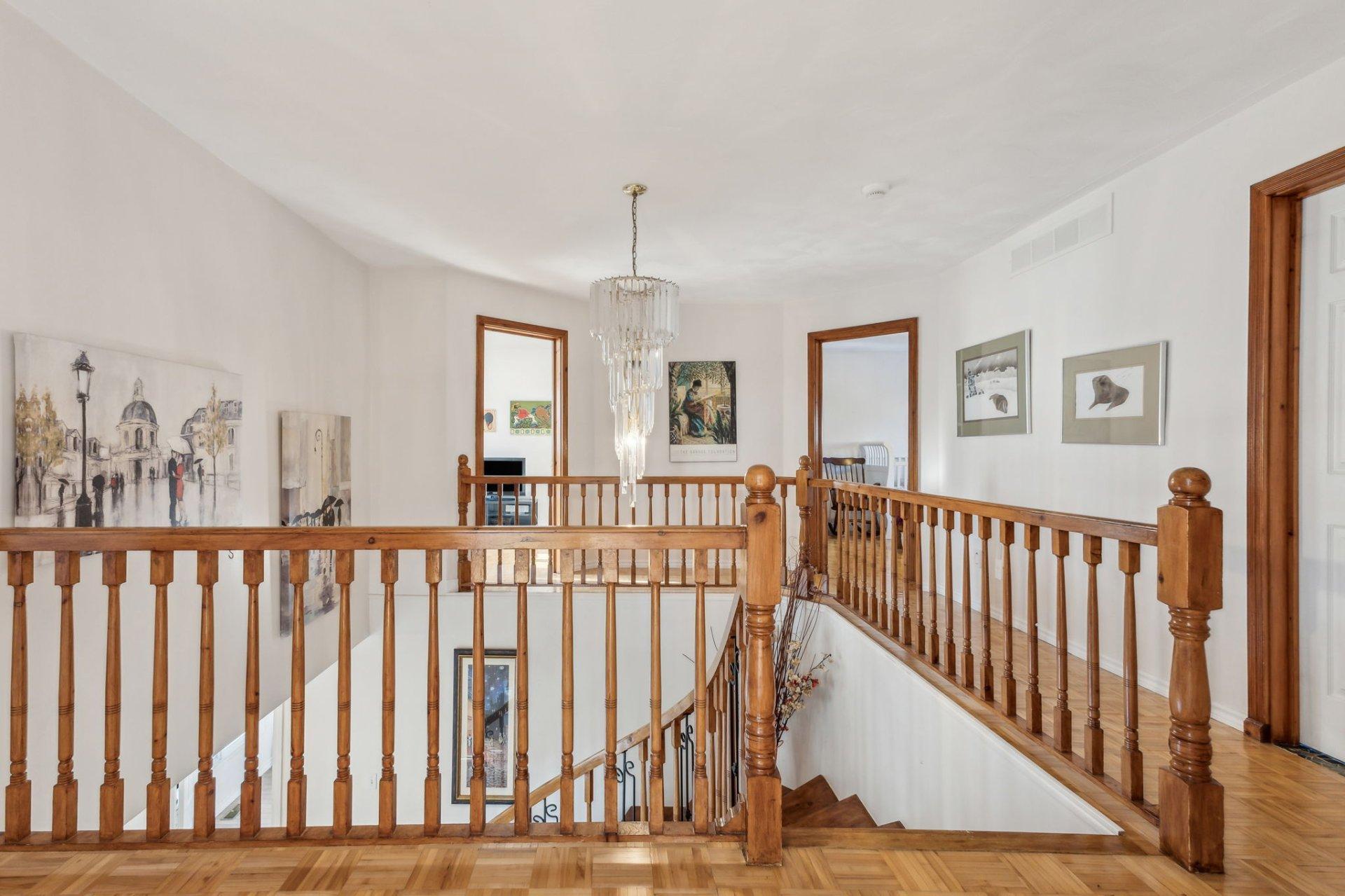 









307


Ch. St-Joseph

,
Val-des-Monts,




QC
J8N7J1

