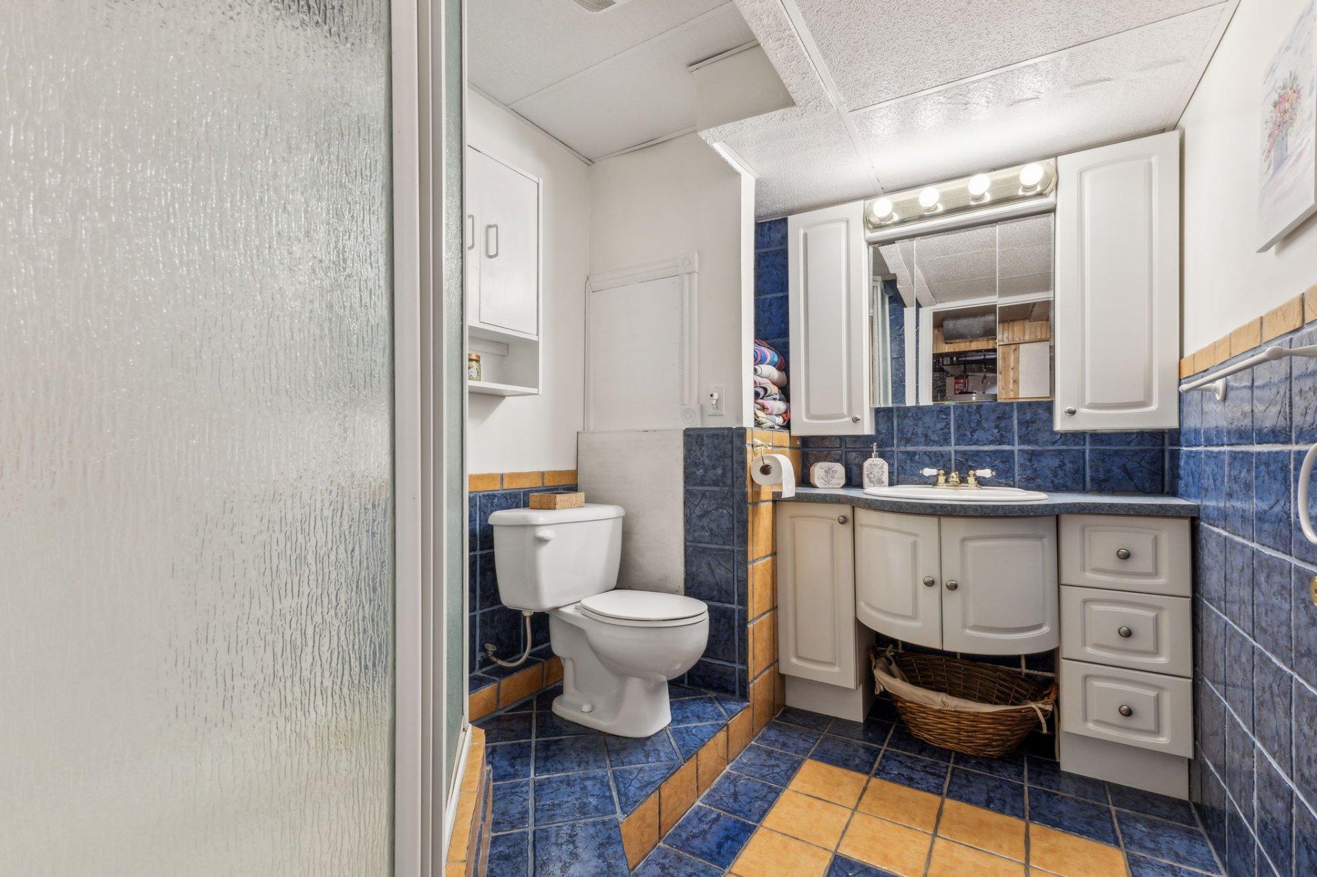 









307


Ch. St-Joseph

,
Val-des-Monts,




QC
J8N7J1

