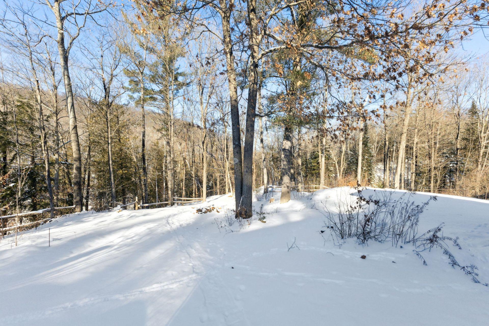 









307


Ch. St-Joseph

,
Val-des-Monts,




QC
J8N7J1

