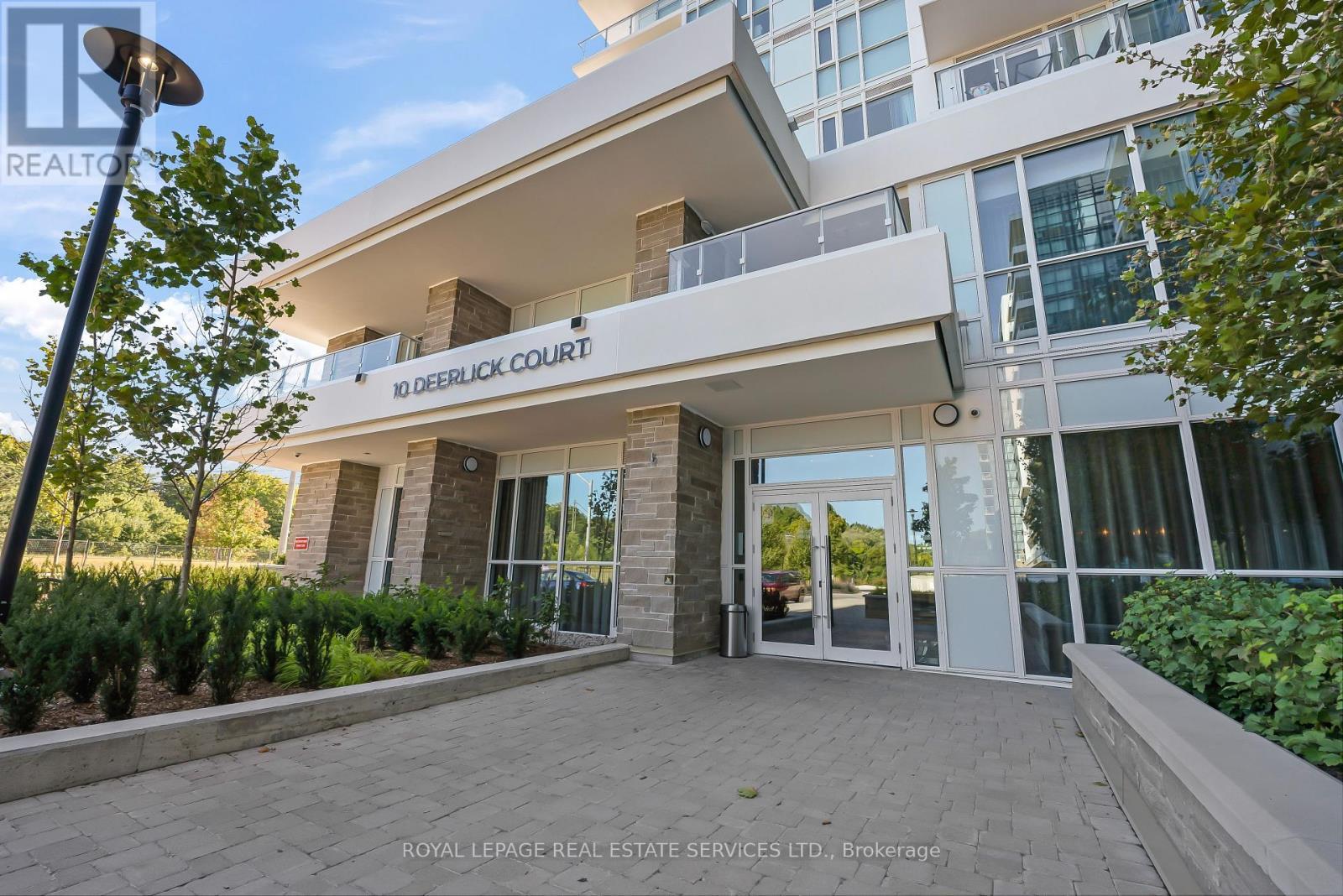 












314 - 10 DEERLICK COURT

,
Toronto,




Ontario
M3A0A7

