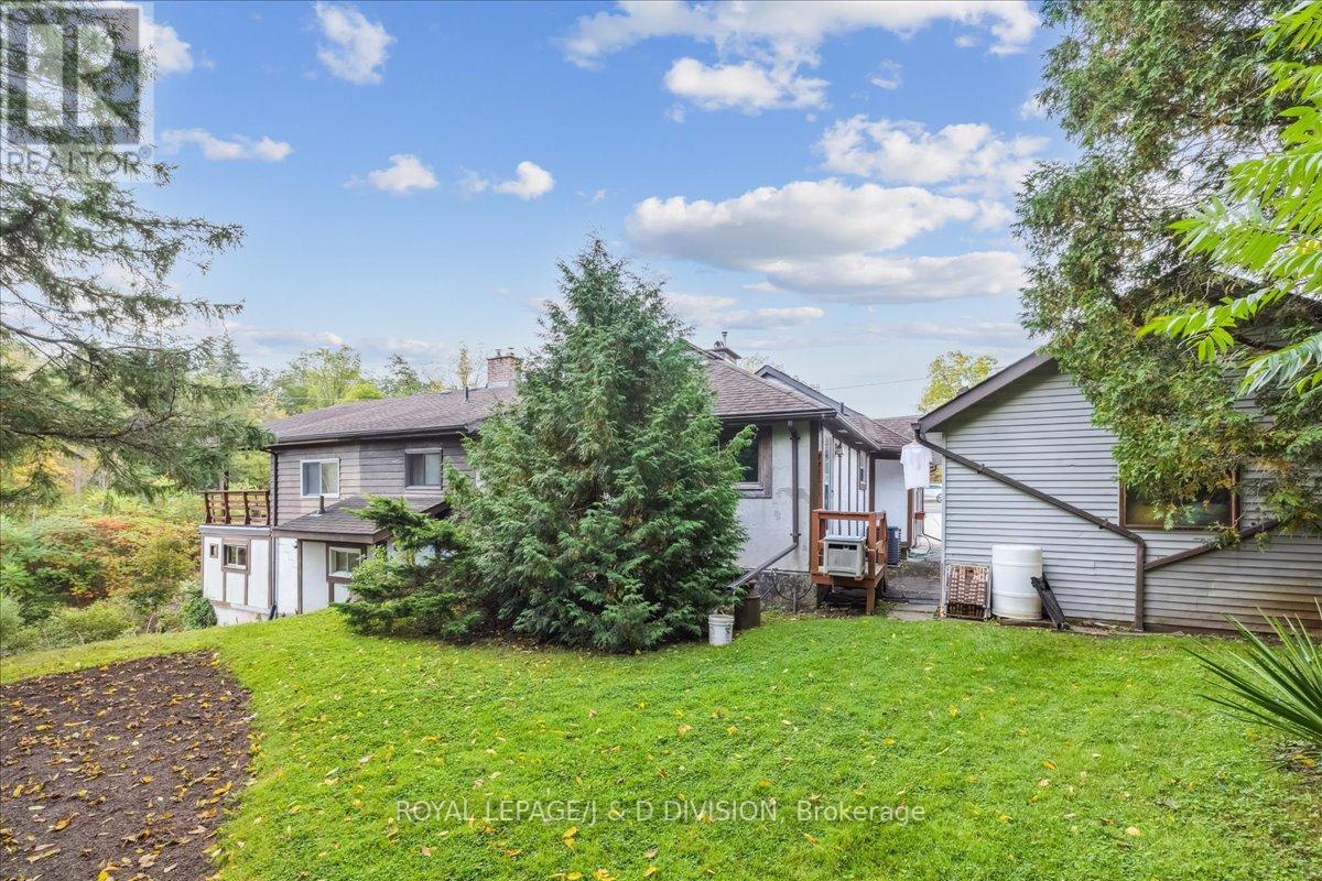 












7095 GUELPH LINE

,
Milton,




Ontario
L0P1B0

