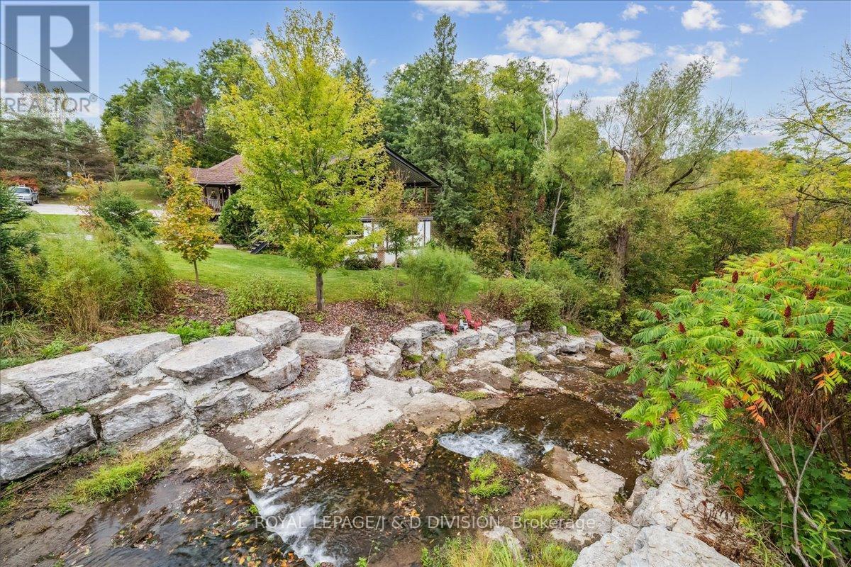 












7095 GUELPH LINE

,
Milton,




Ontario
L0P1B0

