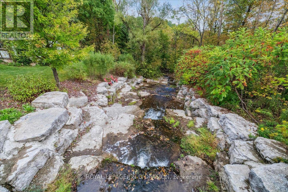 












7095 GUELPH LINE

,
Milton,




Ontario
L0P1B0

