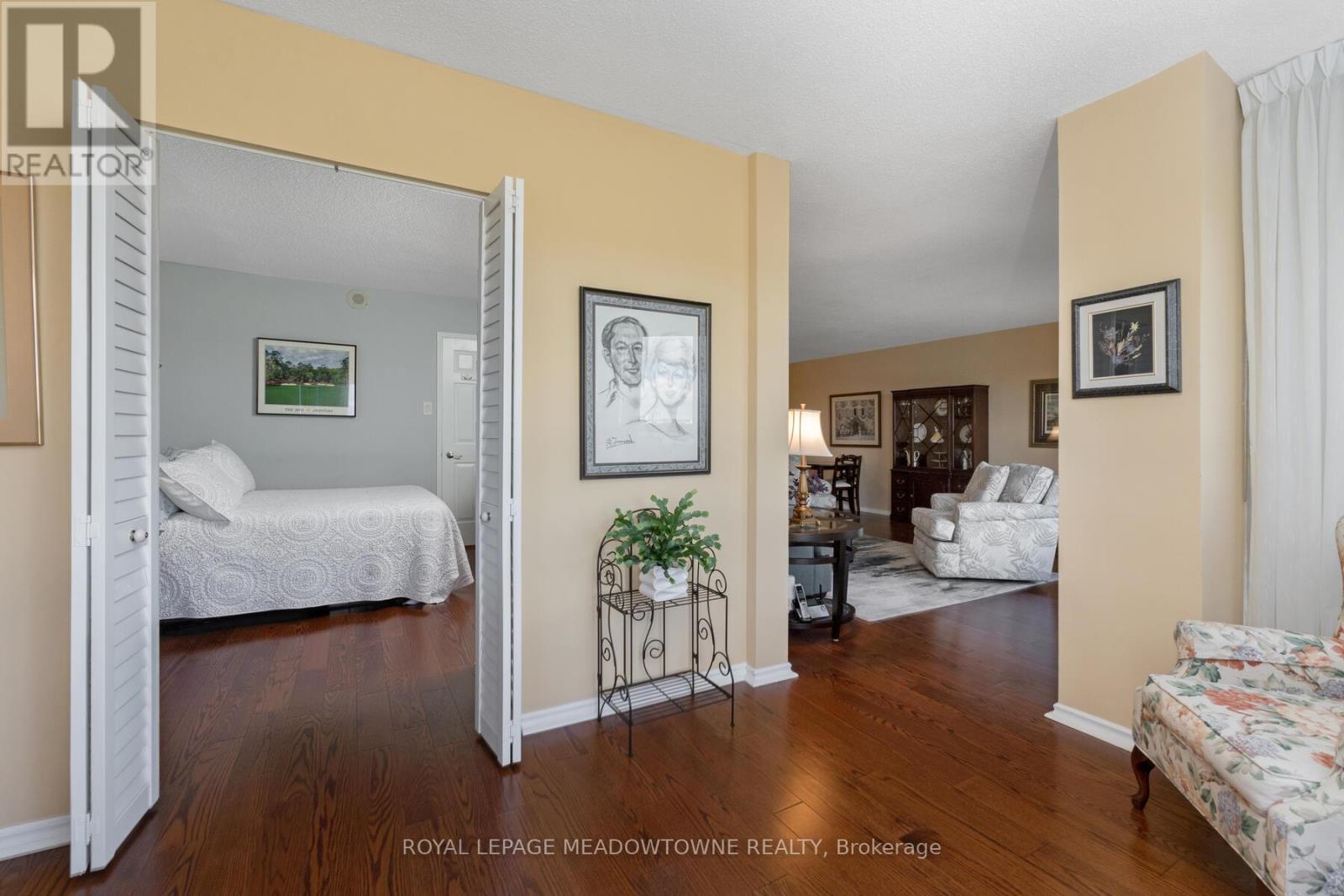 












1102 - 310 MILL STREET S

,
Brampton,




Ontario
L6Y3B1

