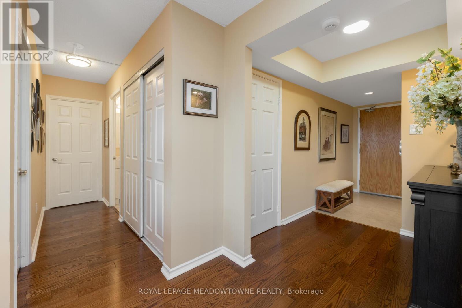 












1102 - 310 MILL STREET S

,
Brampton,




Ontario
L6Y3B1

