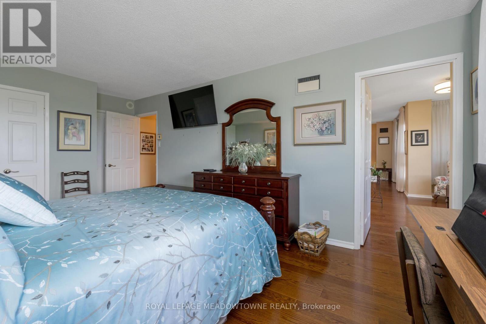 












1102 - 310 MILL STREET S

,
Brampton,




Ontario
L6Y3B1

