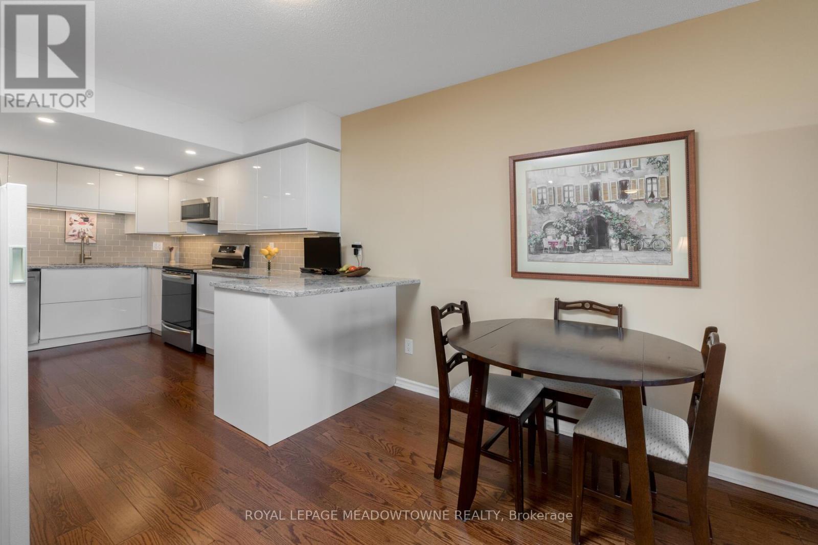 












1102 - 310 MILL STREET S

,
Brampton,




Ontario
L6Y3B1

