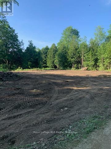 












00000 PENNY LANE

,
Grey Highlands,







Ontario
N0C1E0

