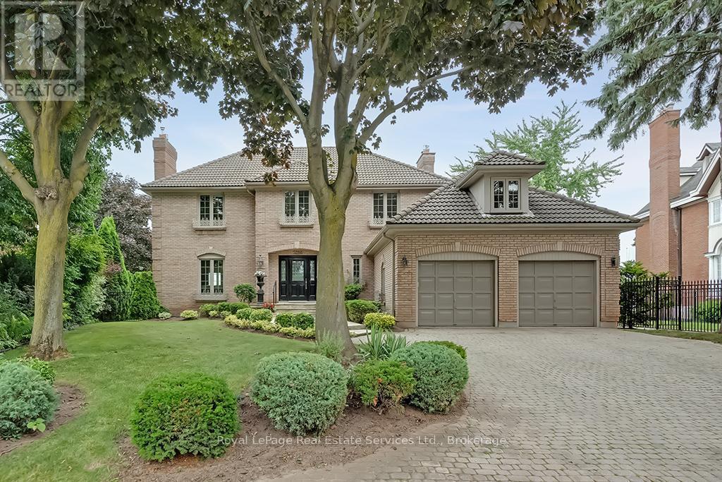 












3286 SHELBURNE PLACE

,
Oakville (BR Bronte),




Ontario
L6L5V9

