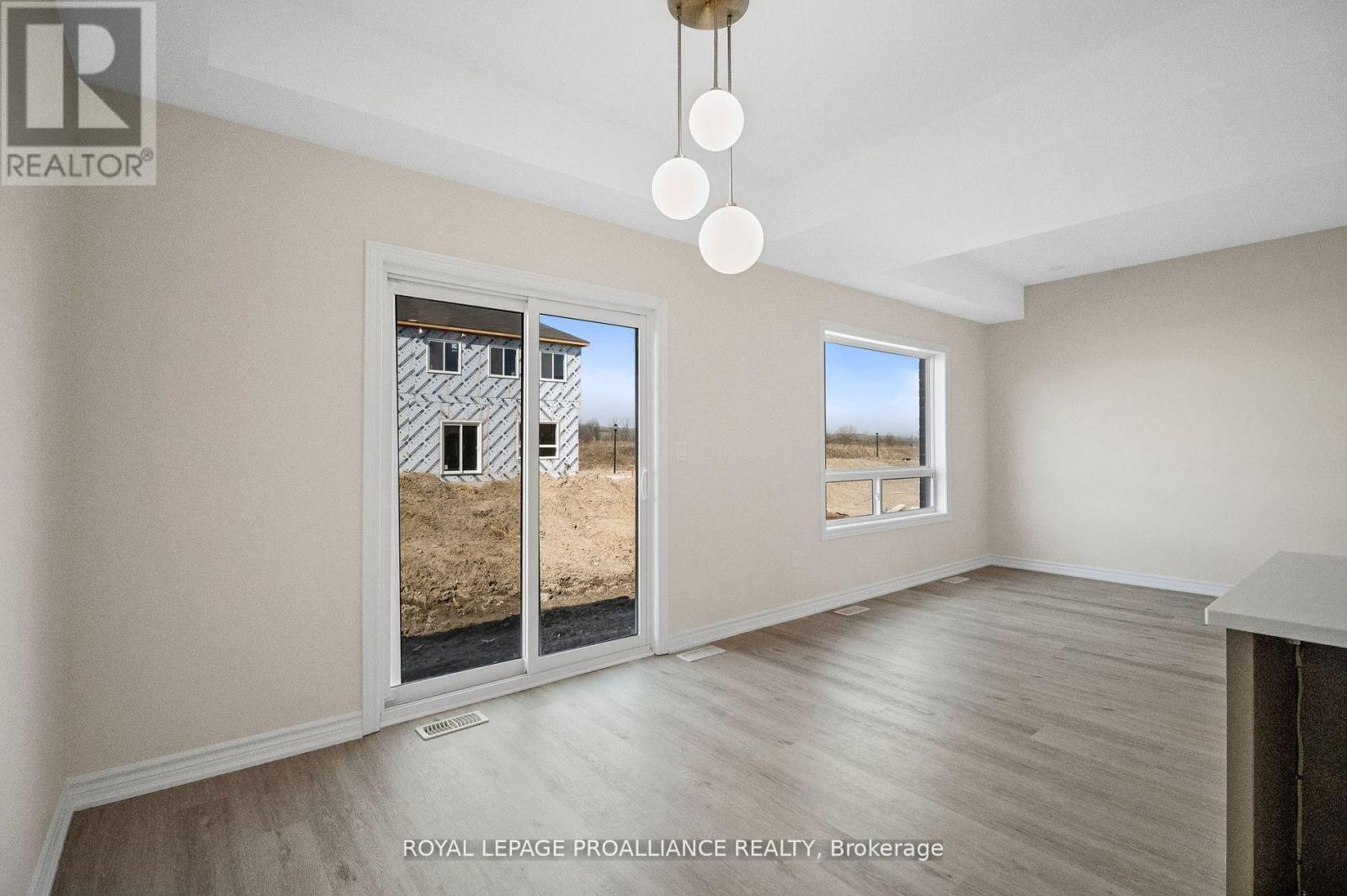 












479 HAYWARD STREET

,
Cobourg,




Ontario
K9A3N5

