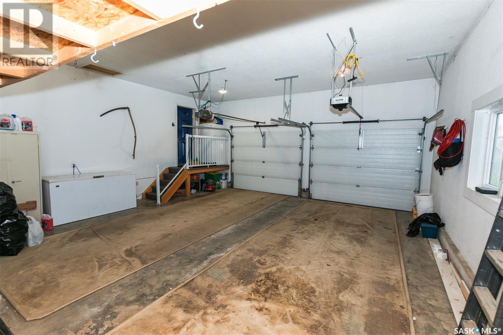 












447 Columbia AVENUE

,
Kerrobert,




Saskatchewan
S0L1R0

