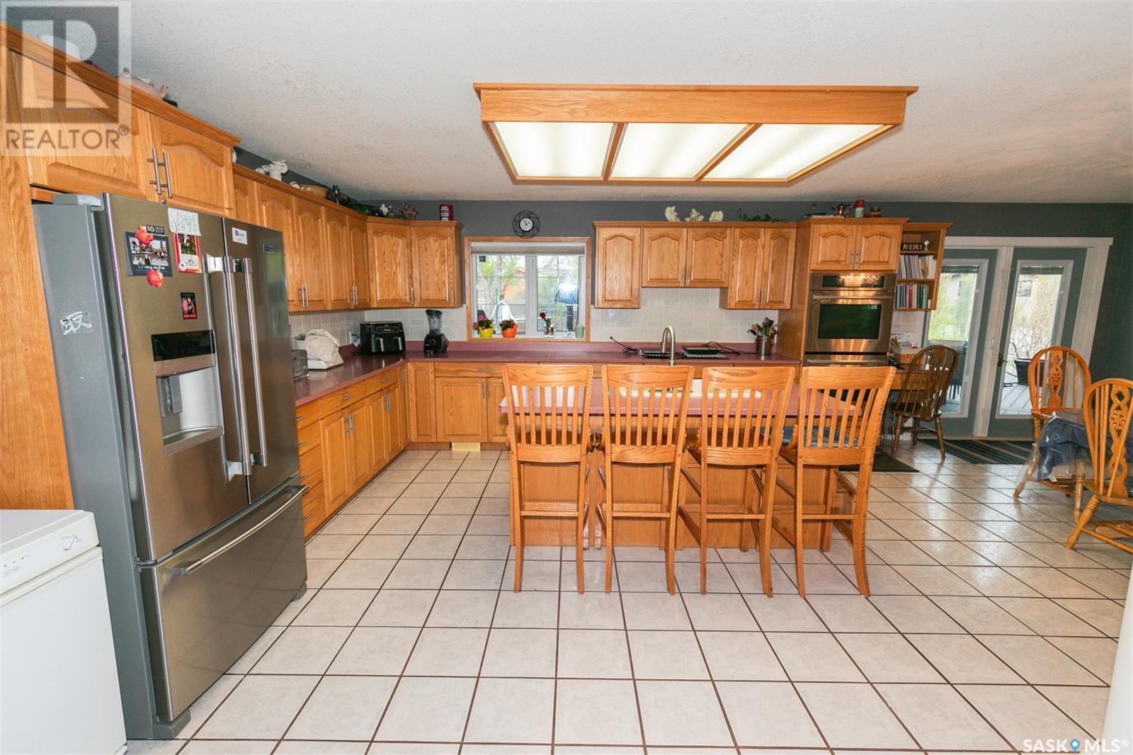 












447 Columbia AVENUE

,
Kerrobert,




Saskatchewan
S0L1R0


