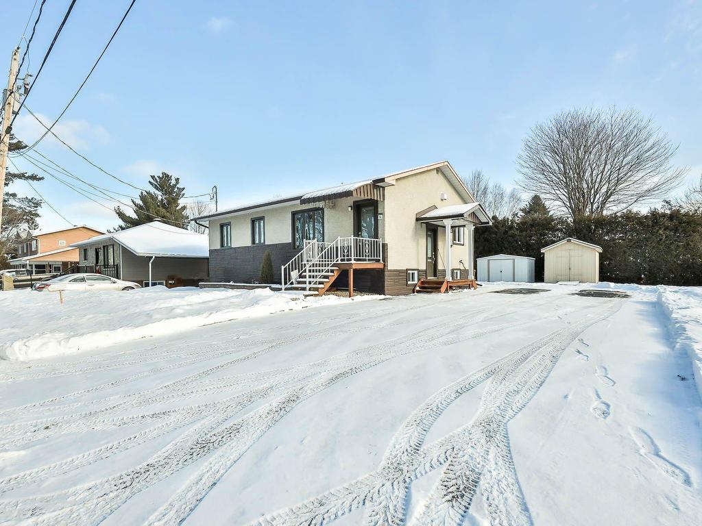









76


Rue Huneault

,
Plaisance,




QC
J0V1S0

