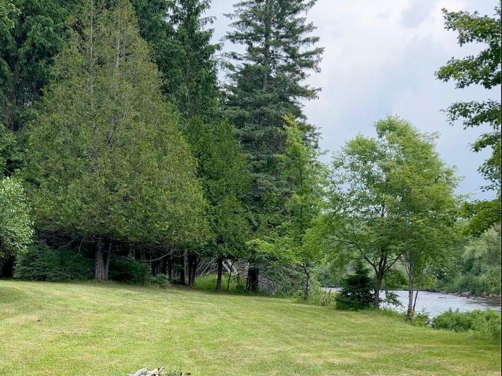 









181


Ch. du Pont-de-Fer

,
Mont-Tremblant,







QC
J8E1N2

