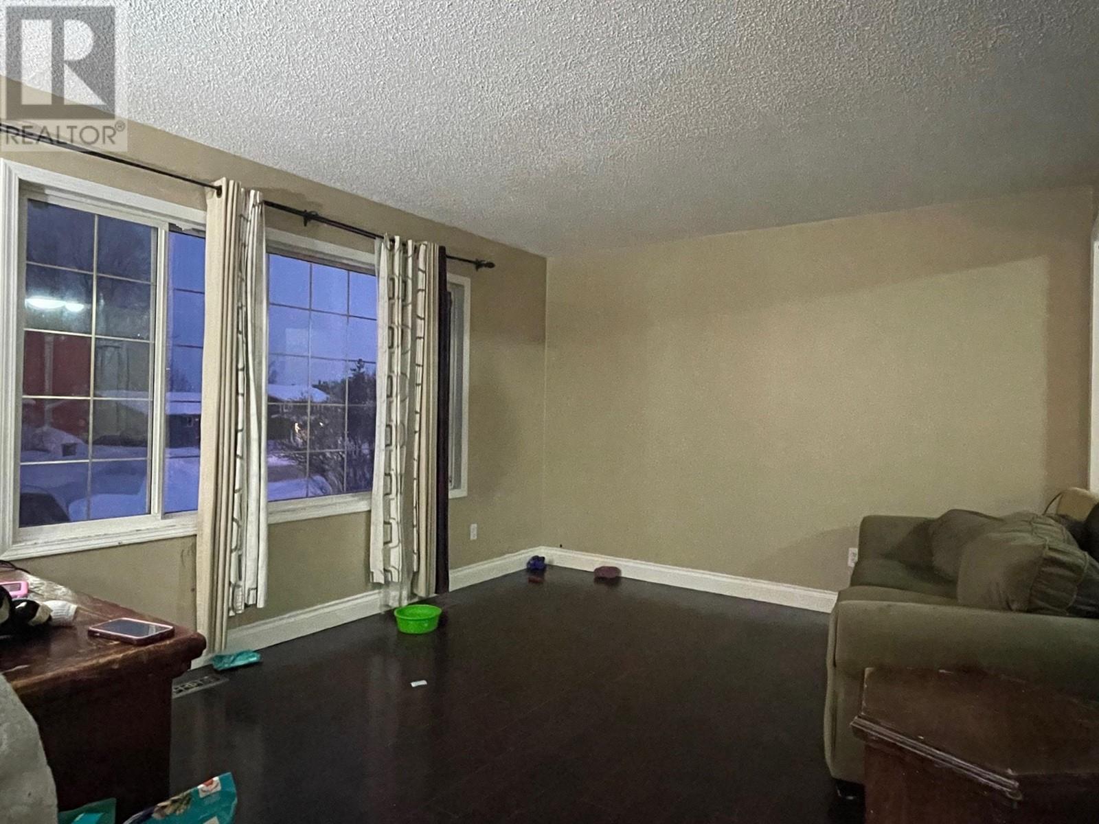 












5323 WILLOW ROAD

,
Fort Nelson,




British Columbia
V0C1R0

