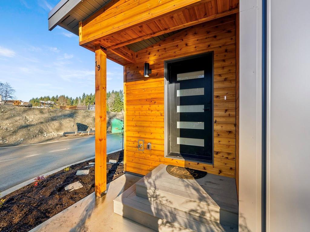 









3025


Royston

Rd, 20,
Cumberland,




BC
V0R 1S0

