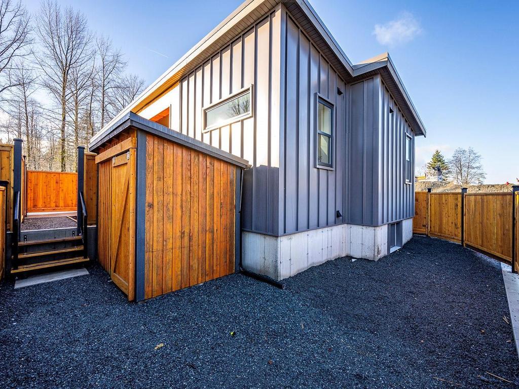 









3025


Royston

Rd, 20,
Cumberland,




BC
V0R 1S0

