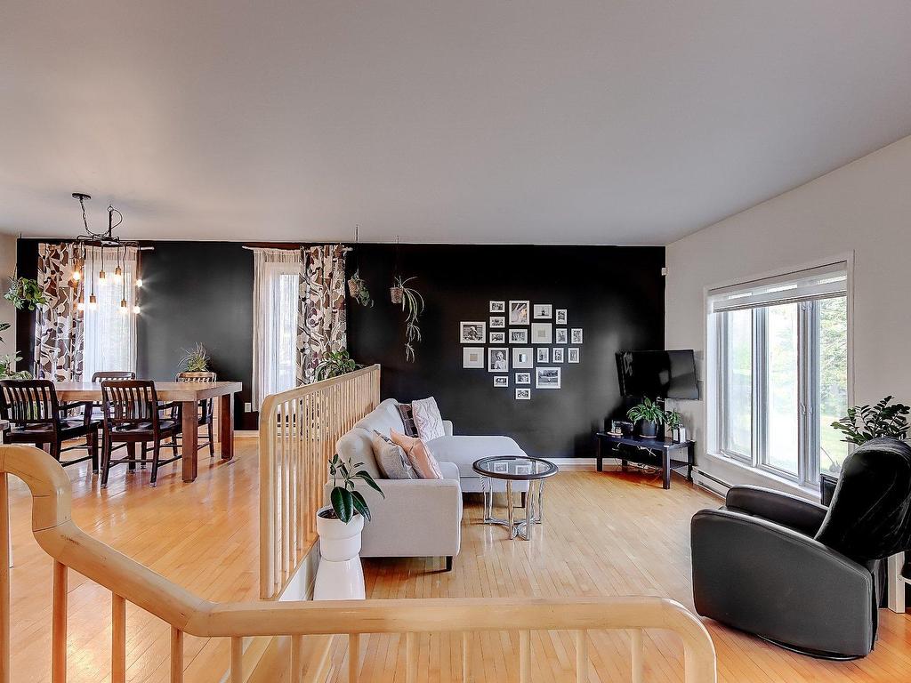 









306


Rue Fontaine

,
Saint-Jean-sur-Richelieu,




QC
J2Y1G7

