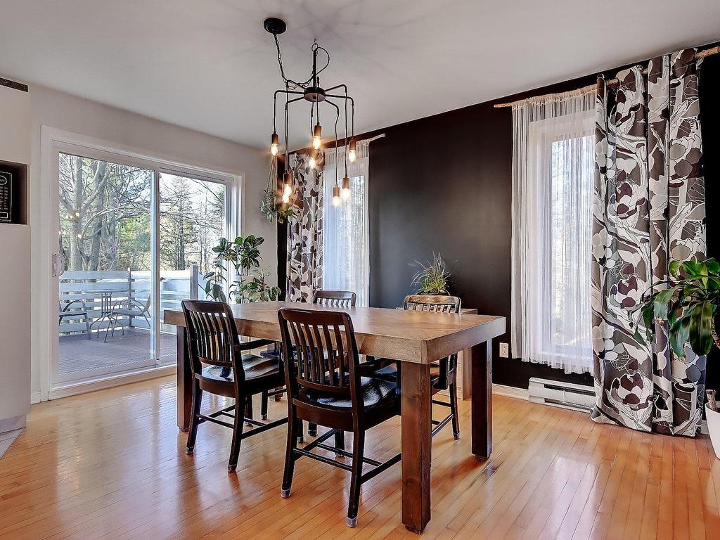 









306


Rue Fontaine

,
Saint-Jean-sur-Richelieu,




QC
J2Y1G7

