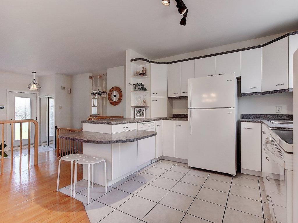 









306


Rue Fontaine

,
Saint-Jean-sur-Richelieu,




QC
J2Y1G7

