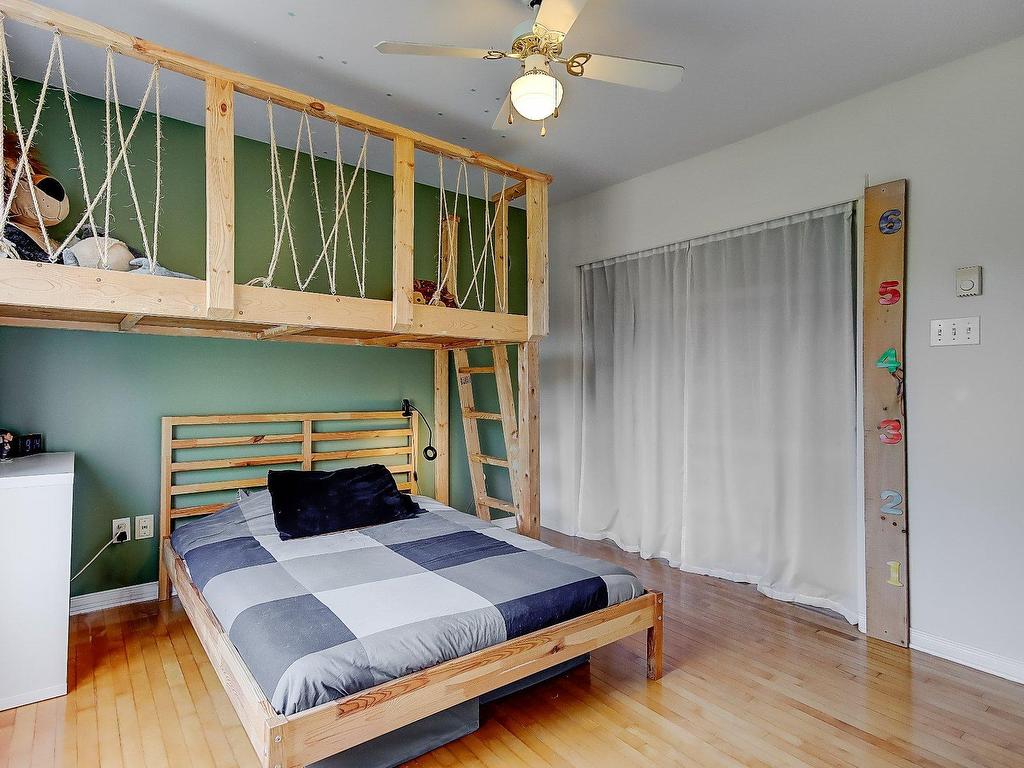 









306


Rue Fontaine

,
Saint-Jean-sur-Richelieu,




QC
J2Y1G7

