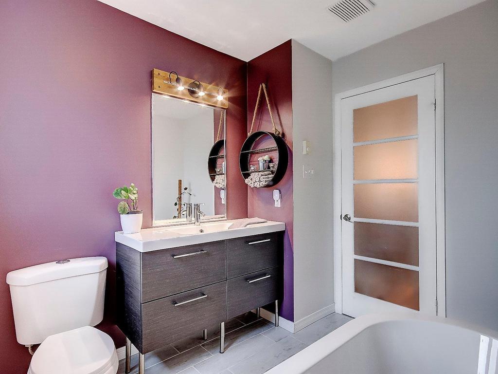 









306


Rue Fontaine

,
Saint-Jean-sur-Richelieu,




QC
J2Y1G7

