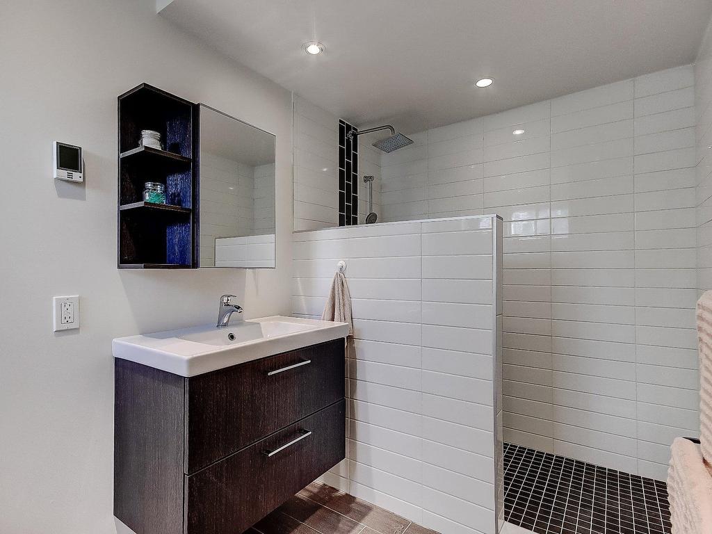 









306


Rue Fontaine

,
Saint-Jean-sur-Richelieu,




QC
J2Y1G7


