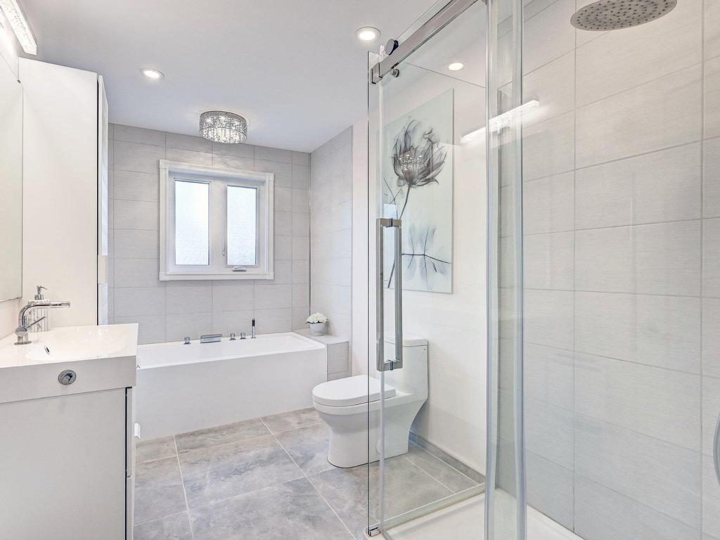 









26


Rue de la Reine-des-Prés

,
Notre-Dame-de-l'Île-Perrot,




QC
J7V8N9

