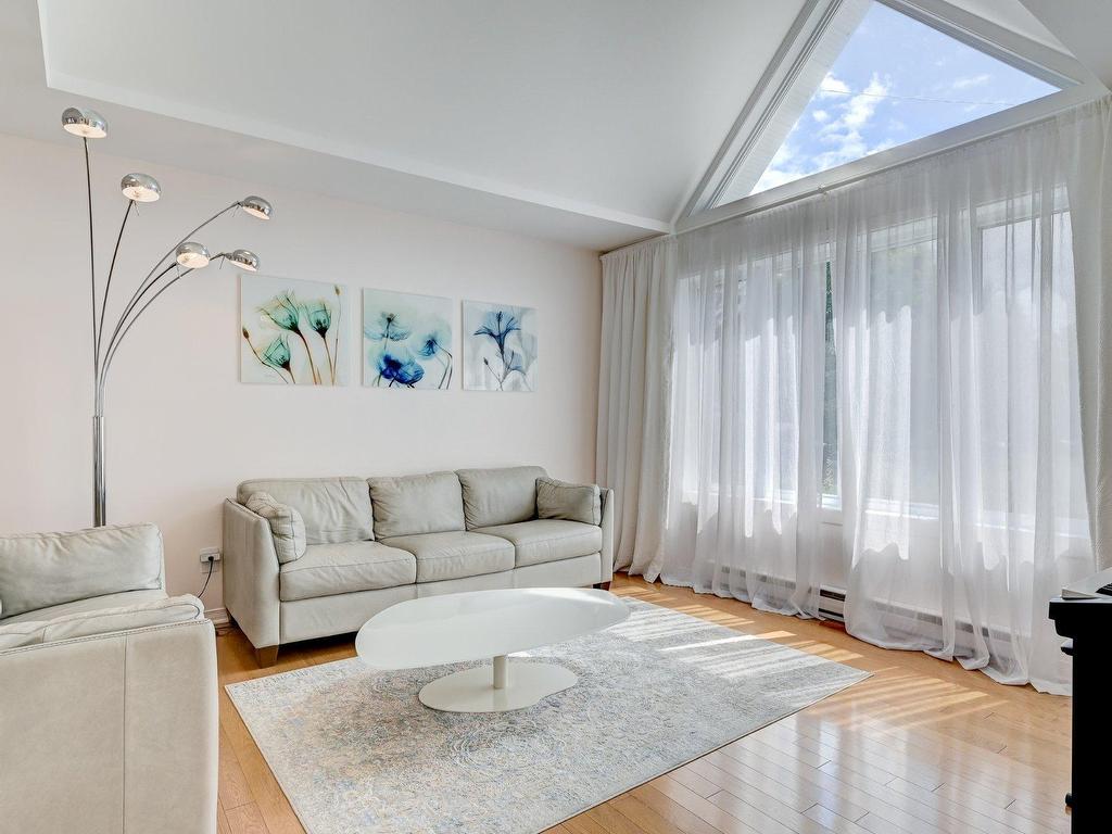 









26


Rue de la Reine-des-Prés

,
Notre-Dame-de-l'Île-Perrot,




QC
J7V8N9

