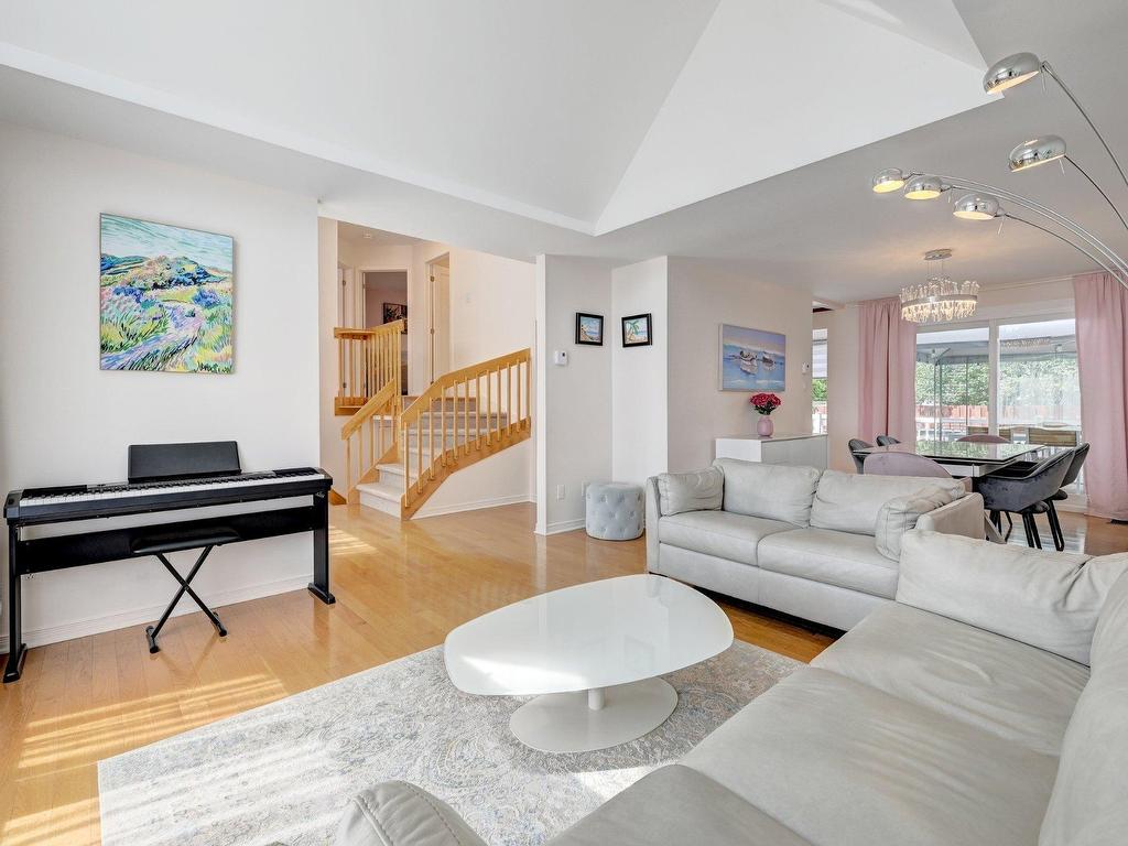 









26


Rue de la Reine-des-Prés

,
Notre-Dame-de-l'Île-Perrot,




QC
J7V8N9


