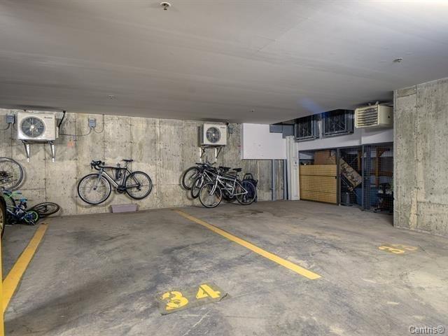 









2355


Rue des Carrières

,
Montréal (Rosemont/La Petite-Patrie),




QC
H2G1X6

