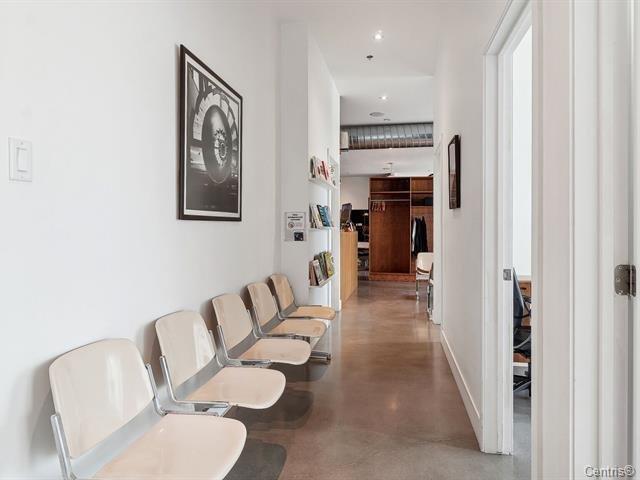 









2355


Rue des Carrières

,
Montréal (Rosemont/La Petite-Patrie),




QC
H2G1X6

