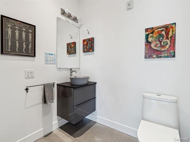 









2355


Rue des Carrières

,
Montréal (Rosemont/La Petite-Patrie),




QC
H2G1X6

