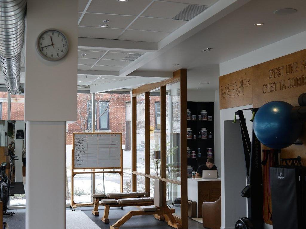 









2355


Rue des Carrières

,
Montréal (Rosemont/La Petite-Patrie),




QC
H2G1X6

