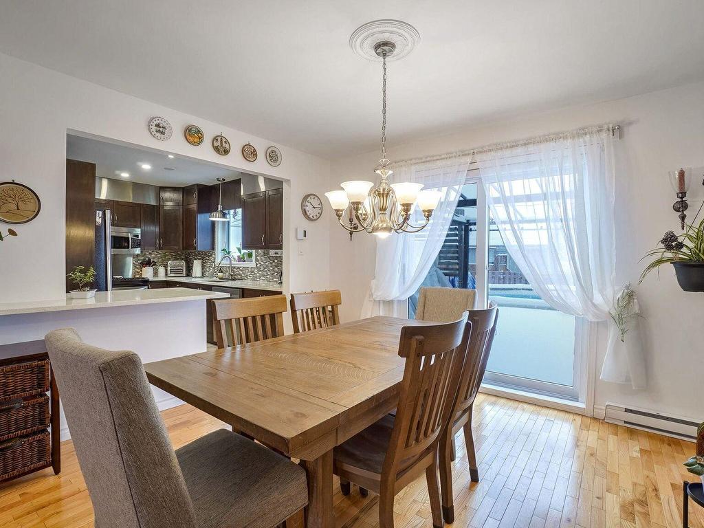 









4515


Av. Louis-Payette

,
Laval (Chomedey),




QC
H7T2P8

