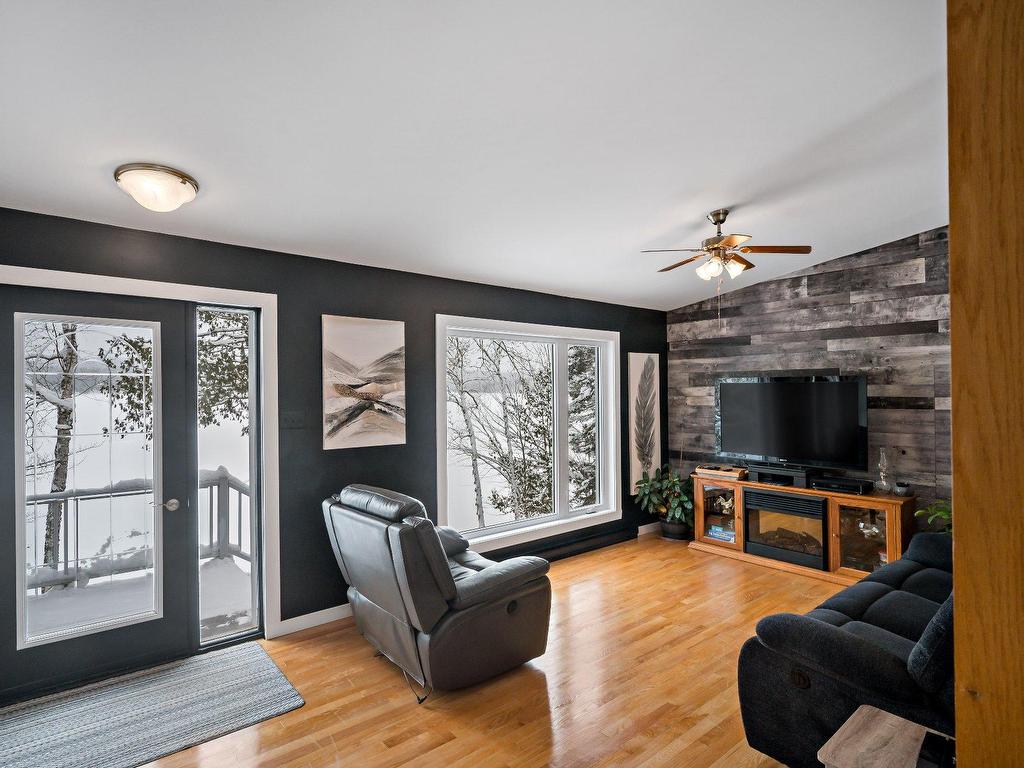 









1268


Ch. du Lac-Chaud

,
La Macaza,




QC
J0T1R0

