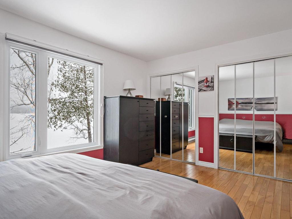 









1268


Ch. du Lac-Chaud

,
La Macaza,




QC
J0T1R0

