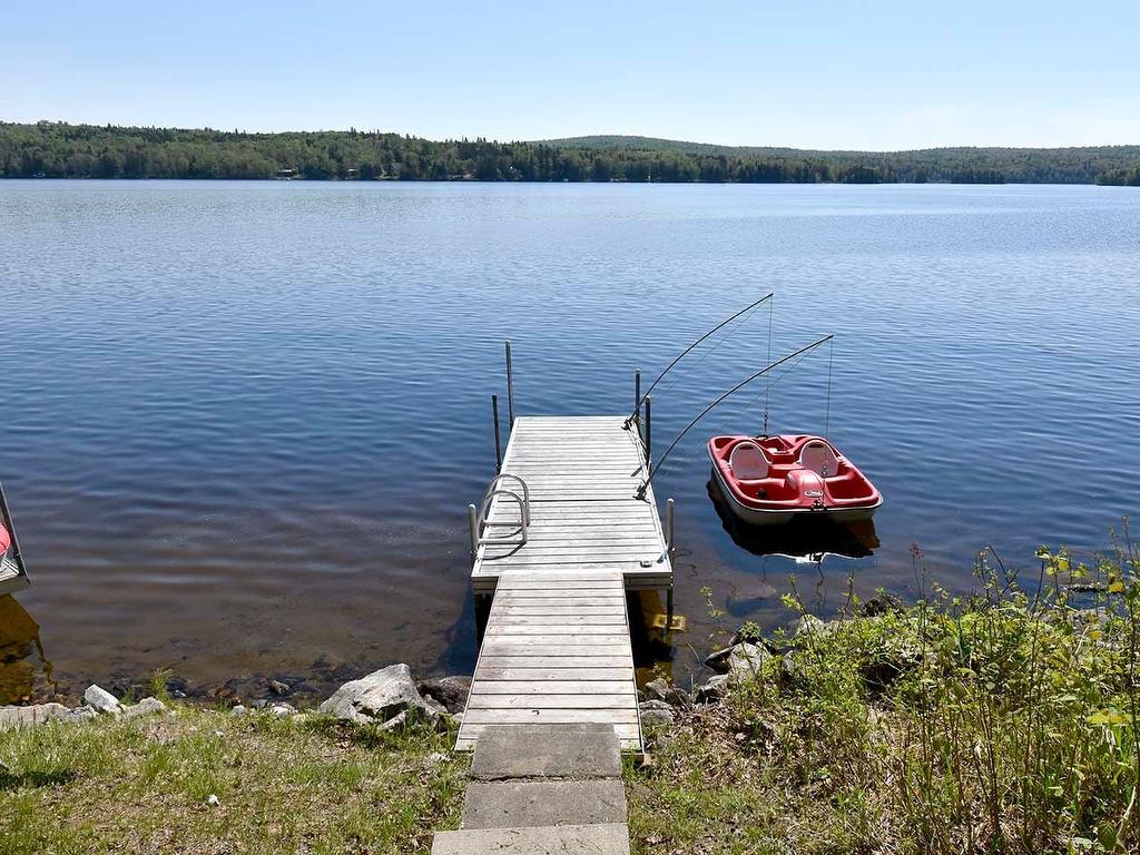 









1268


Ch. du Lac-Chaud

,
La Macaza,




QC
J0T1R0

