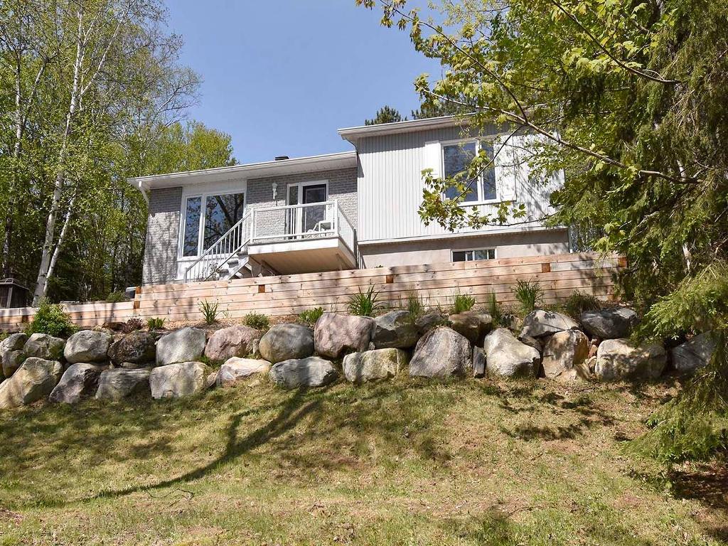 









1268


Ch. du Lac-Chaud

,
La Macaza,




QC
J0T1R0

