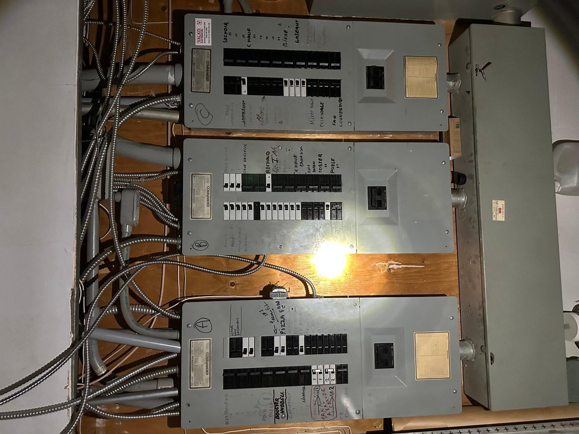 









211


Boul. Lacombe

,
Repentigny (Le Gardeur),




QC
J5Z3C4

