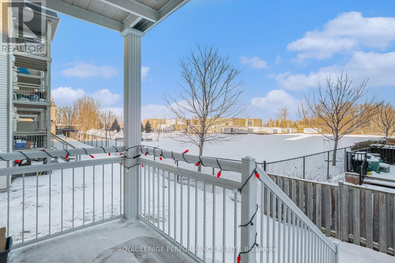 












314 GALSTON

,
Ottawa,




Ontario
K1W0G3

