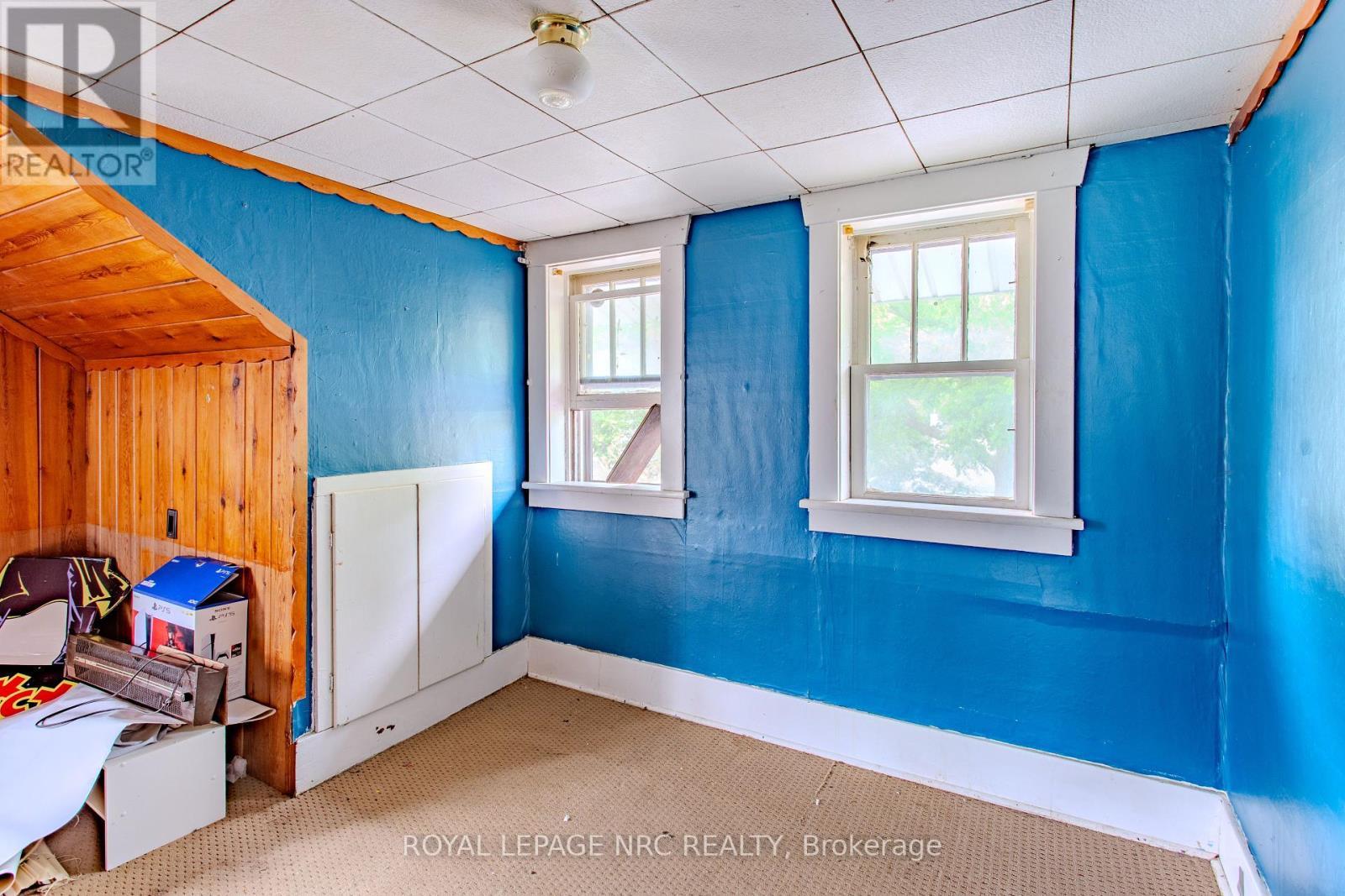 












3796 DOMINION ROAD

,
Fort Erie (335 - Ridgeway),




Ontario
L0S1N0

