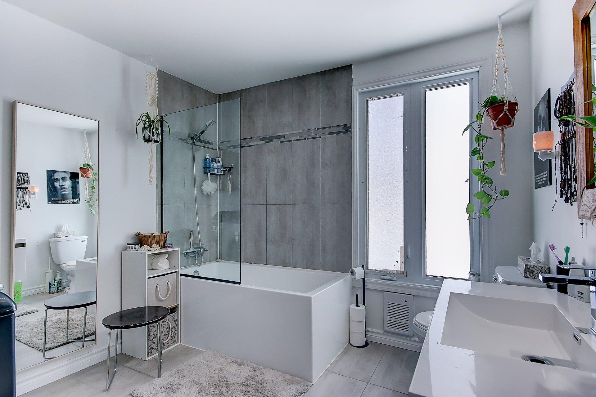 









1799


Rue Jasmin

,
Saint-Jean-sur-Richelieu,




QC
J2W1Z7

