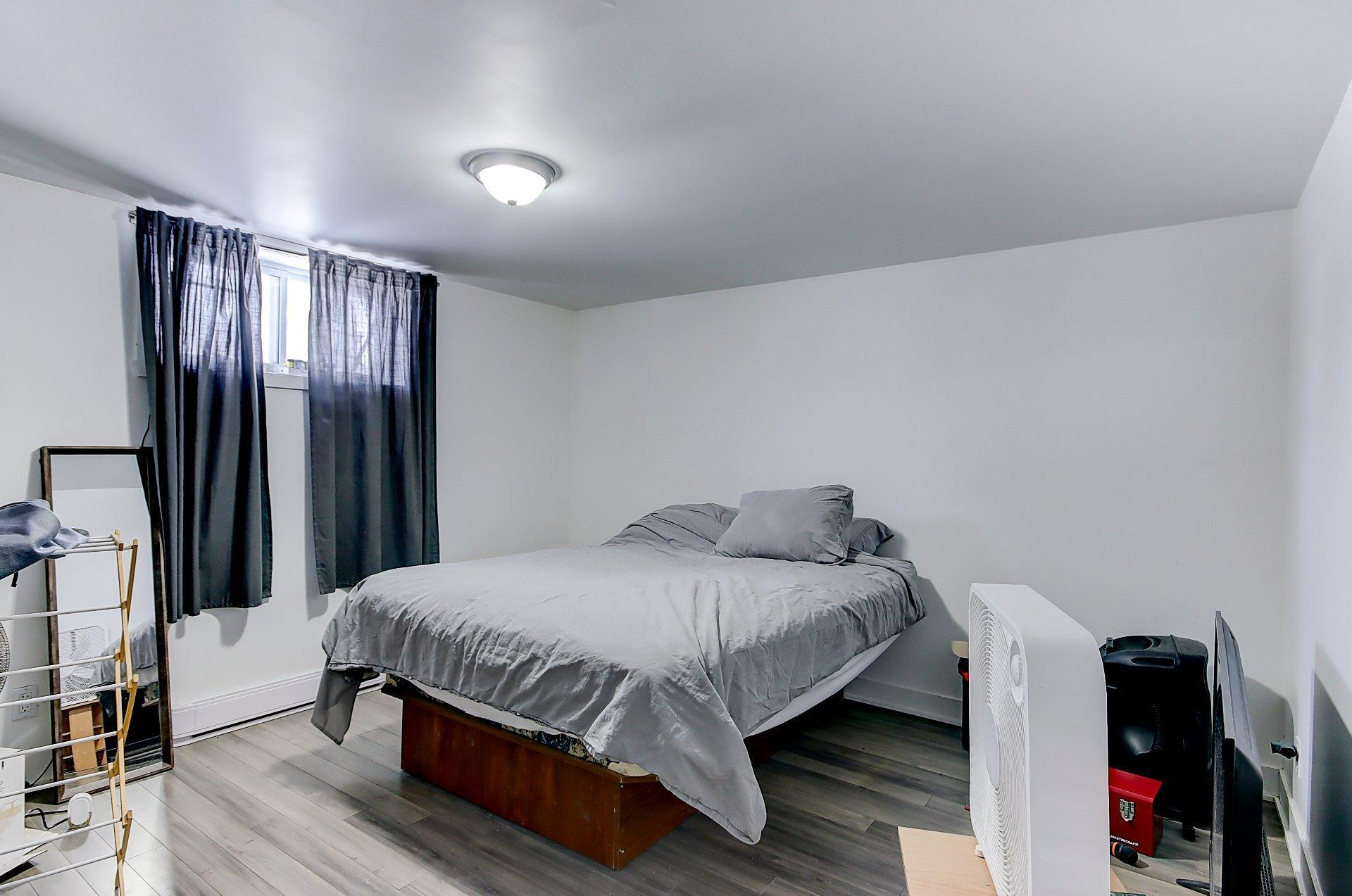 









1799


Rue Jasmin

,
Saint-Jean-sur-Richelieu,




QC
J2W1Z7

