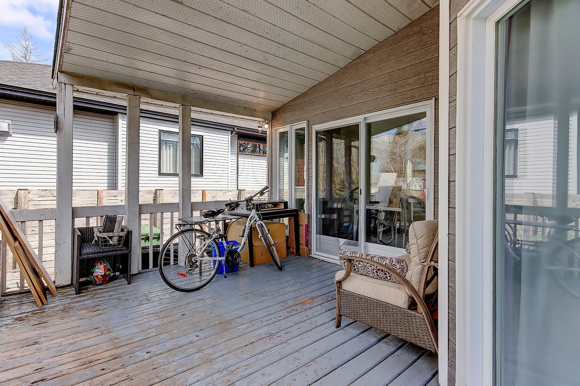 









1799


Rue Jasmin

,
Saint-Jean-sur-Richelieu,




QC
J2W1Z7

